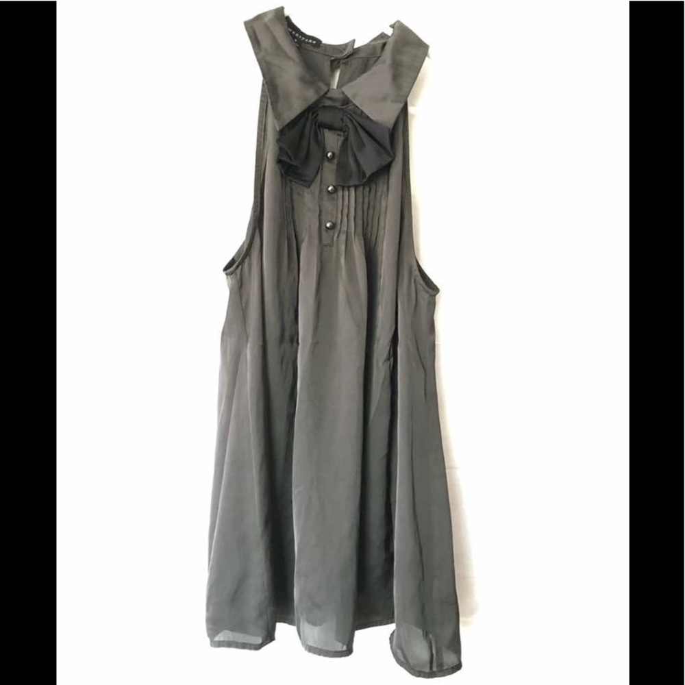 Grey bow tie top